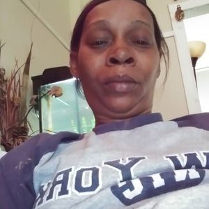 Meet your Posher, Rhenal